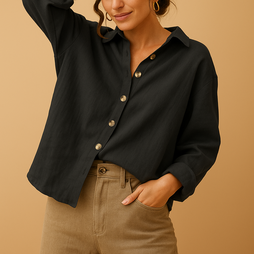 Casual women’s blouse with a feminine fit, perfect for everyday wear, casual outfits, or a stylish formal look.